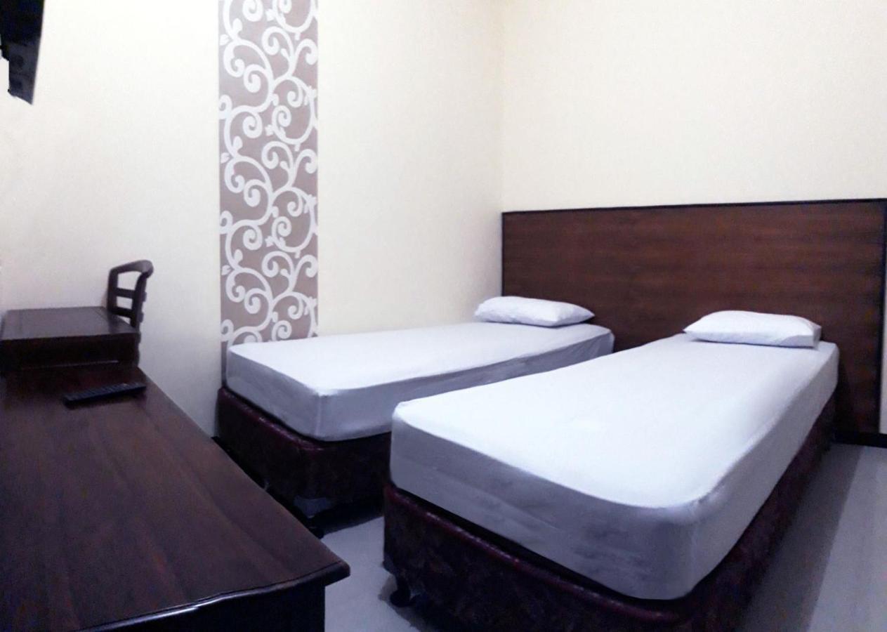 Hotel Pelangi Indah Semarang Eksteriør bilde