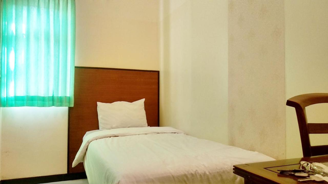 Hotel Pelangi Indah Semarang Eksteriør bilde